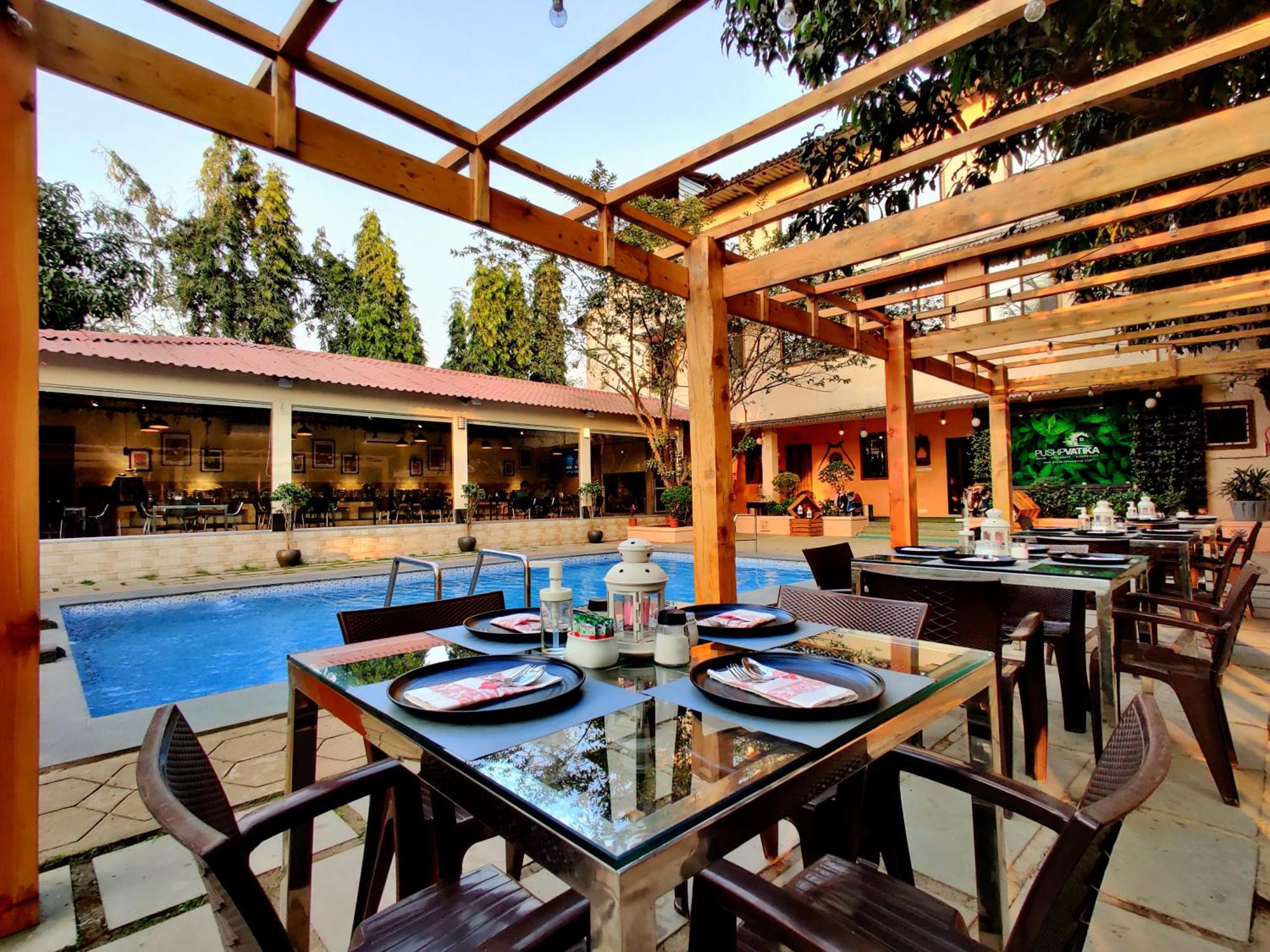 Pushp Vatika Resort & Lawns นาวีมุมไบ ภายนอก รูปภาพ