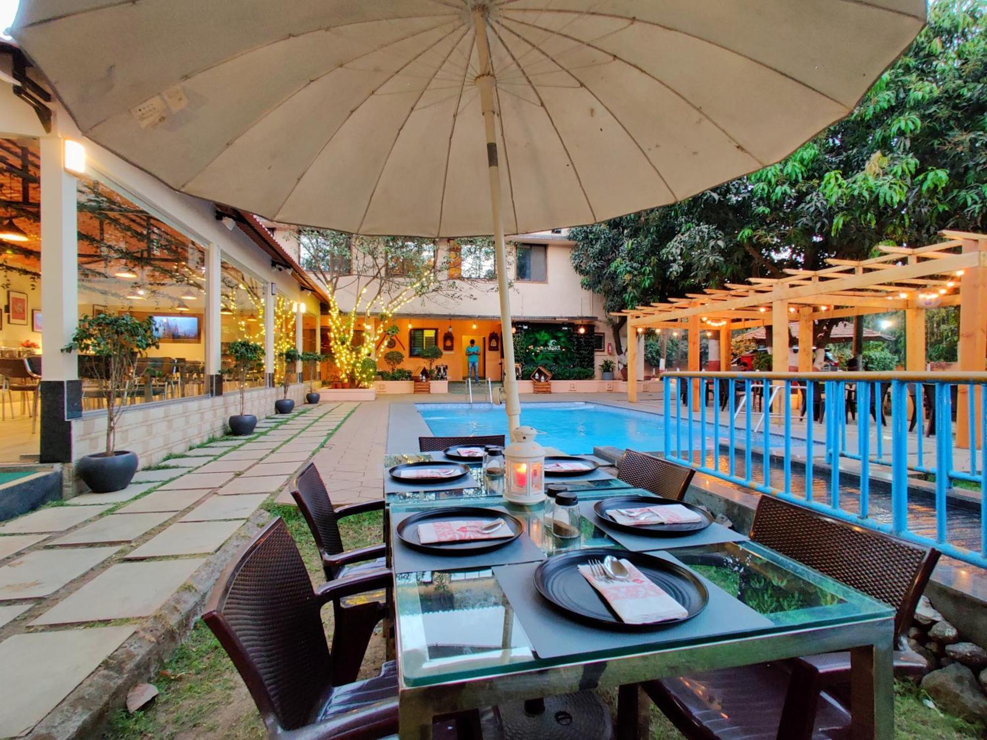 Pushp Vatika Resort & Lawns นาวีมุมไบ ภายนอก รูปภาพ