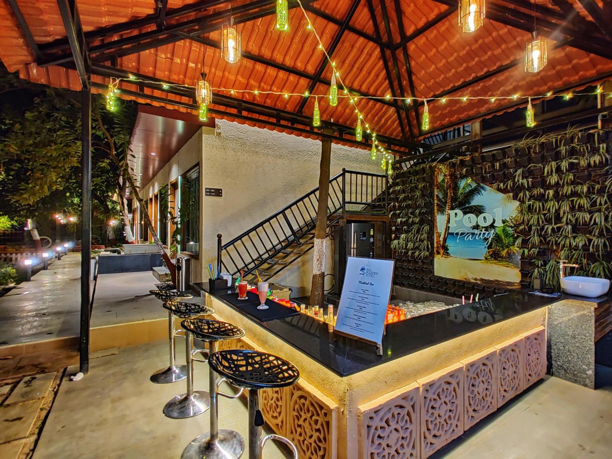 Pushp Vatika Resort & Lawns นาวีมุมไบ ภายนอก รูปภาพ